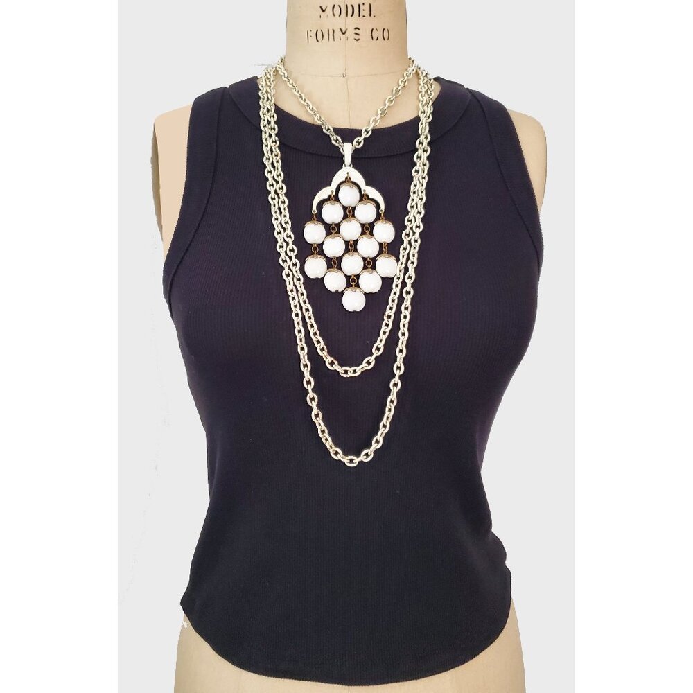 Vintage Signed 60’s Crown Trifari Waterfall Necklace seen in Devil Wears Prada! - Picture 2 of 15